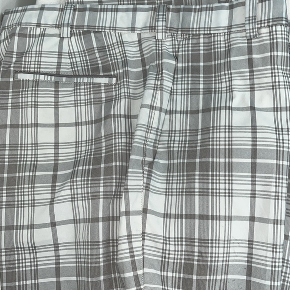 Nike Golf Pants Size 38” Waist and 32” Inseam. Like new condition. - Picture 1 of 13